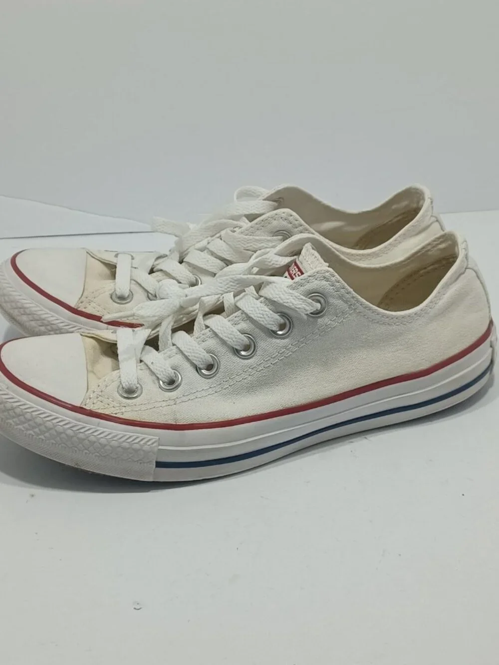 Converse All Star Low Top White with Red and Blue Stripe Size 6 Men, 8 Women L